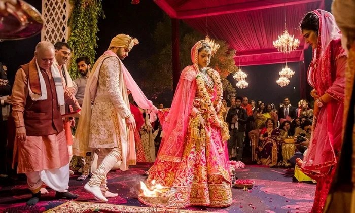 The Sacred Significance of the 7 Pheras