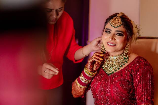 FLASHBACK PHOTO STUDIO