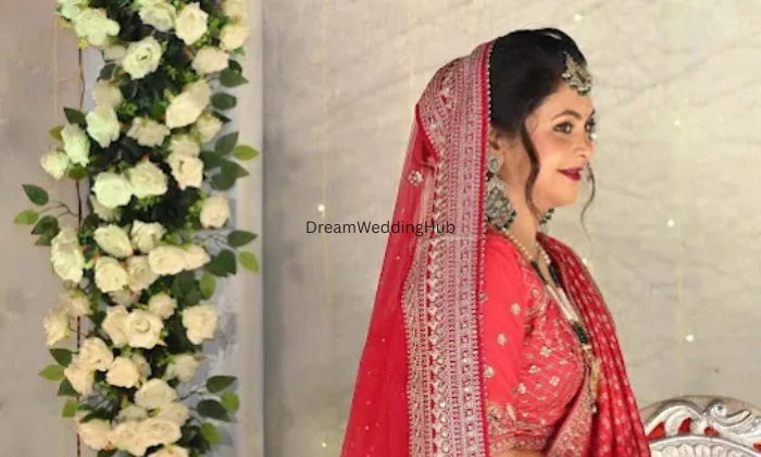 SJ Makeup Studio  Academy